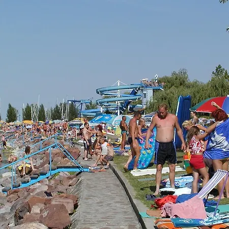Lido 3* Balatonlelle